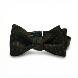 Klasyczna Mucha Męska – Ciemny Brąz w Białe Groszki (Pin Dot)