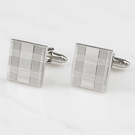 Kwadratowe spinki do koszuli